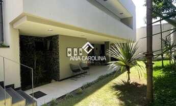 Imagem 2: Exuberante imóvel com arquitetura industrial