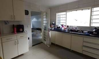 Imagem 7: Casa no bairro Centro