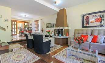 Imagem 3: Casa com Piscina, 260m², 4 dormitórios, 3 vagas, em Espírito Santo - Porto Alegre - RS