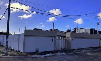 Imagem: Casa a venda 3 quartos 2 banheiros