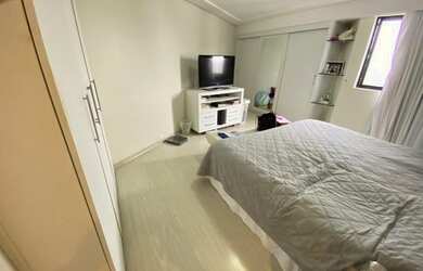 Imagem 6: Apartamento para venda possui 190 metros quadrados com 4 quartos em Parnamirim - Recife