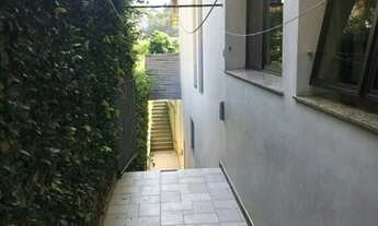 Imagem 7: Sobrado lindo Jd. Cordeiro Sto Amaro. 3 Suítes, 3 Garagens e piscina,adega local extritame