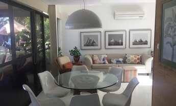 Imagem: Bangalô Nannai, alto padrão, Muro Alto