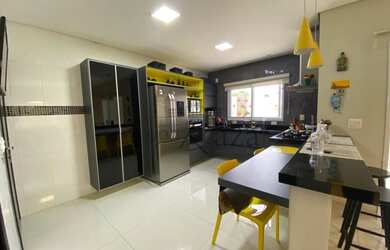 Imagem 6: Casa Condomínio - Urbanova - Residencial Floradas do Paratehy - 4 Dormitórios - 252m²