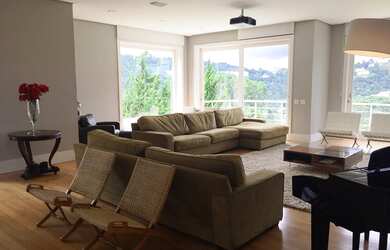 Imagem 6: Casa de condomínio para venda com 500 metros quadrados com 7 quartos em Campos do Jordão