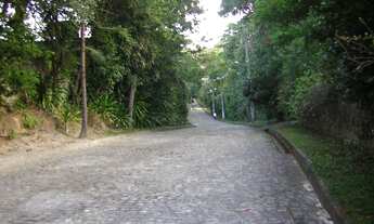 Imagem 7: Terreno em Portão, com 2.900 m² em condomínio fechado, a 100 mts do Rio Joanes