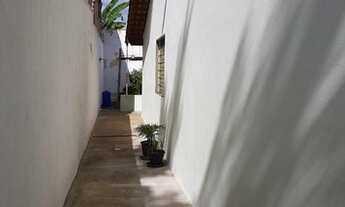 Imagem 2: Casa para Venda em Uberlândia, Granada, 3 dormitórios, 1 banheiro, 2 vagas