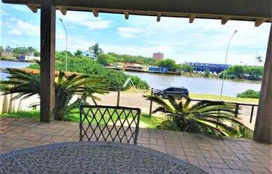 Imagem 2: Casa com 4 dormitórios à venda, Predial - Torres/RS