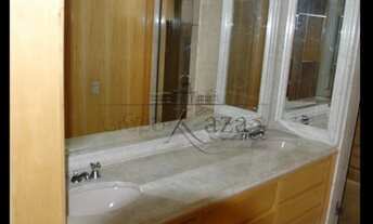 Imagem 3: Apartamento para venda tem 386 metros quadrados com 4 quartos