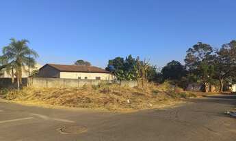 Imagem: Esquina 365,50m² (Asfalto e Agua) Setor