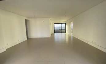 Imagem 3: Apartamento para venda tem 295 metros quadrados com 4 quartos em Horto Florestal - Salvado