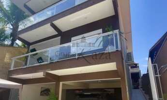 Imagem 4: Sobrado para venda com 248 metros quadrados com 4 quartos em Jardim Uirá - São José dos Ca