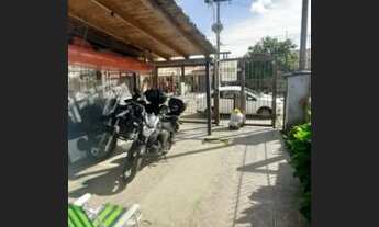 Imagem 2: Porto Alegre - Casa Padrão - Hípica