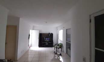 Imagem 2: Eugênio de Melo - Casa: 2D; 2 Banheiros; Quintal; Piso em cerâmica; 2 Vagas