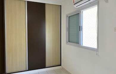 Imagem 5: APARTAMENTO COM 3 QUARTOS (1 SUÍTE) NA QUADRA DA PRAIA