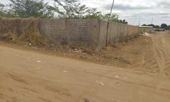 Imagem 4: Terreno no loteamento Juruá, de frente a FAET, 30 X 30 de esquina, murado!