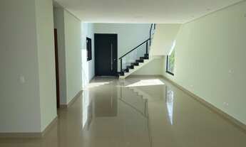 Imagem 5: Casa para venda possui 272 metros quadrados com 3 quartos