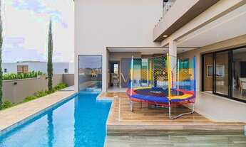 Imagem: Casa com 3 dormitórios à venda no Alphaville