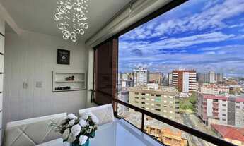 Imagem 4: 2 sacadas de frente! Mobiliado e Decorado!! Facilita negociação!!