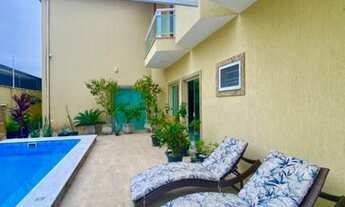 Imagem 5: Sobrado para venda possui 351 metros quadrados com 4 quartos em Flórida - Praia Grande - S