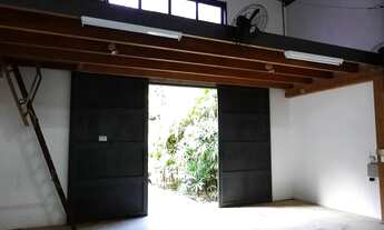 Imagem 4: Casa/atelier artístico em local muito tranquilo e inspirador