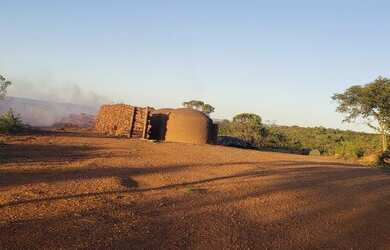 Imagem 3: Fazenda 800ha Cristália/MG - 90 ha Eucalipto, represas e nascentes