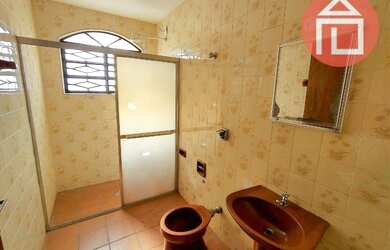 Imagem 4: Casa com 3 dormitórios para alugar, 100 m² por R$ 2.400,00/mês - Centro - Bragança Paulist