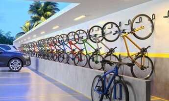 Imagem 2: Localizado na quadra do mar, e perto de tudo que você precisa! Farmácias, hospital, etc..