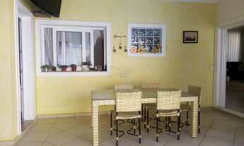 Imagem 3: Casa de condomínio para venda com 351 metros quadrados com 5 quartos