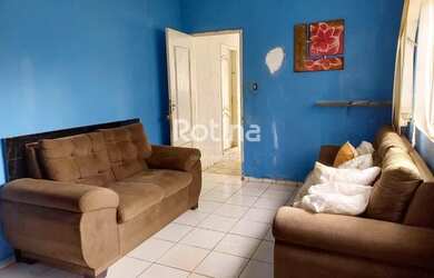 Imagem 2: Casa à venda, 4 quartos, 2 suítes, 4 vagas, Saraiva - Uberlândia/MG - R$ 750.000,00