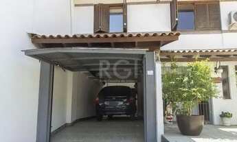 Imagem 2: Casa para Venda - 240m², 3 dormitórios, sendo 1 suites, 3 vagas - São Sebastião