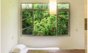 Imagem 2: Charmosa Kit Net em Servidão Familiar - Tranquilidade e Conforto