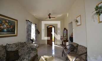 Imagem 4: Casa para Aluguel - Irajá, 2 Quartos, 360 m2