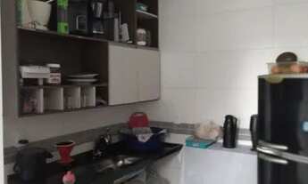 Imagem 4: Sobreposta Alta com 2 Dormitórios em Condomínio no Jardim Melvi, Primeira Casa com Sacada