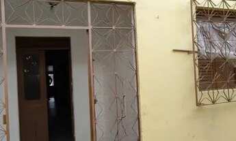 Imagem 4: Casa com 3 quartos na rua da feira da Cohab I