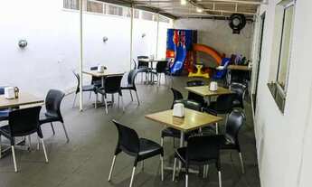 Imagem 5: Ponto Comercial c Porteira Fechada