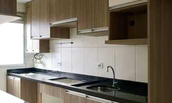 Imagem 2: Apartamento para aluguel possui 50 metros quadrados com 2 quartos em Novo Mundo - Curitiba