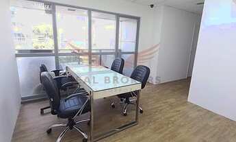 Imagem 7: Sala comercial mobiliada p/ locação em Alphaville com infraestrutura pronta para ocupação