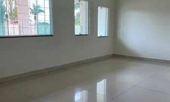 Imagem 6: ATENÇÃO! URGENTE! Linda casa com Piscina! 600m²! Suíte Master! Ch 27! Churrasqueira! Confi