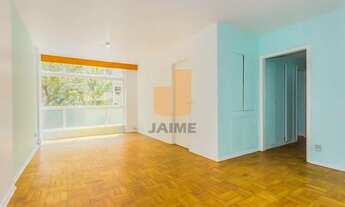 Imagem: O apto tem três quartos (sendo um uma suíte