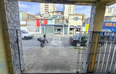 Imagem 2: Casa com 2 quartos, sala, cozinha, banheiro, 1 vaga de garagem