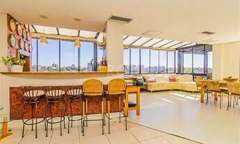 Imagem 3: Cobertura de 3 dormitórios e 3 vagas de garagem no bairro Jardim Planalto em Porto Alegre