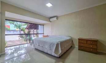 Imagem 2: Casa com 3 dormitórios para alugar, 277 m² por R$ 5.000,00/mês - Vila Nova - Novo Hamburgo