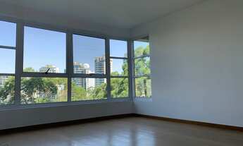Imagem 2: Apartamento Villaggio Panamby, 280m², 4 suítes, andar alto com linda vista - São Paulo - S