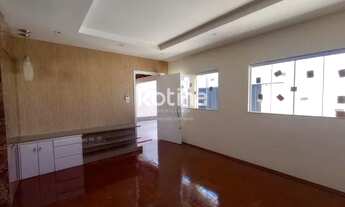 Imagem 4: Casa para aluguel, 3 quartos, 1 suíte, 4 vagas, Brasil - Uberlândia/MG