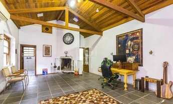 Imagem: CASA TÉRREA COM AMPLO PÁTIO