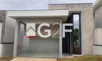 Imagem: Casa assobradada no Swiss Park