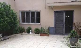 Imagem: Oportunidade Sobrado próx. A estação