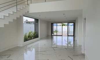 Imagem 4: Sobrado para venda possui 470 metros quadrados com 4 quartos