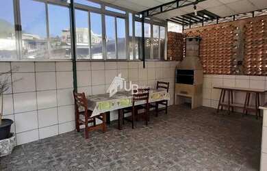 Imagem 2: Apartamento tipo casa com 2 quartos na rua fábio da luz